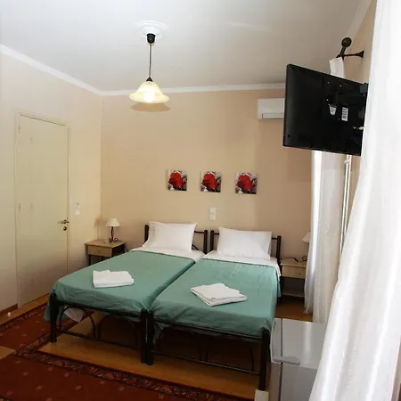 Lefcothea Guest Pensionat 3*